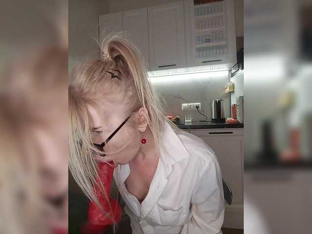 miss-1m's BongaCams show and profile