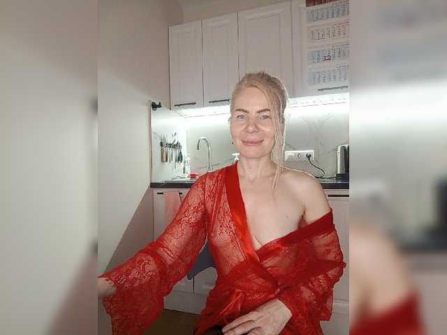 miss-1m's BongaCams show and profile