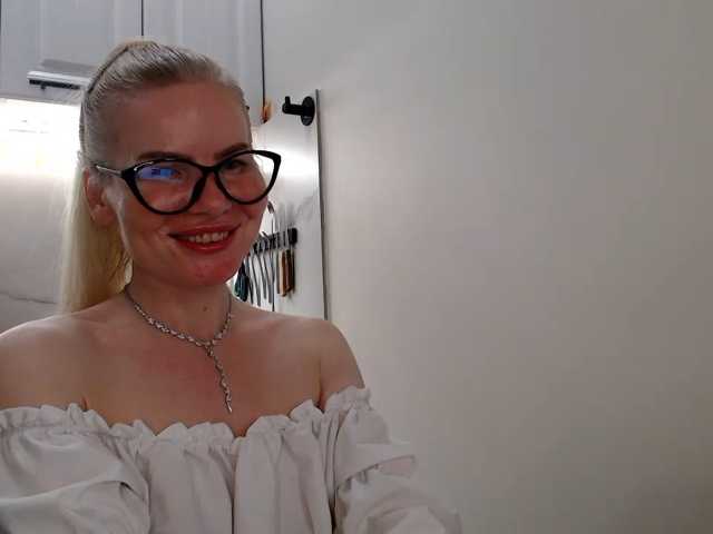 miss-1m live cam on BongaCams