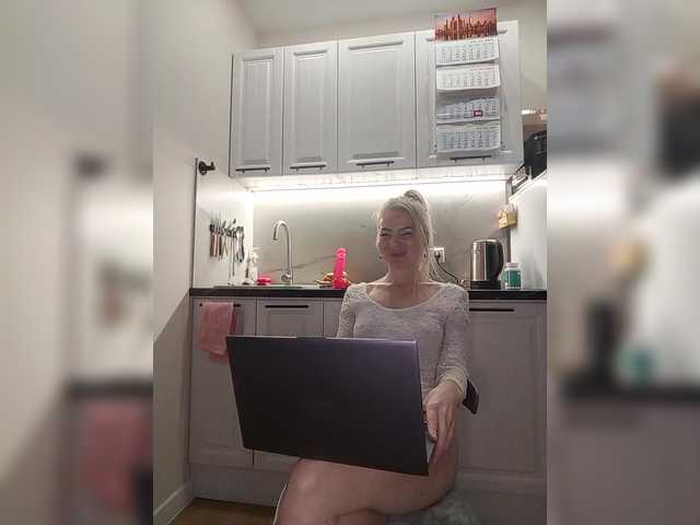 miss-1m's BongaCams show and profile