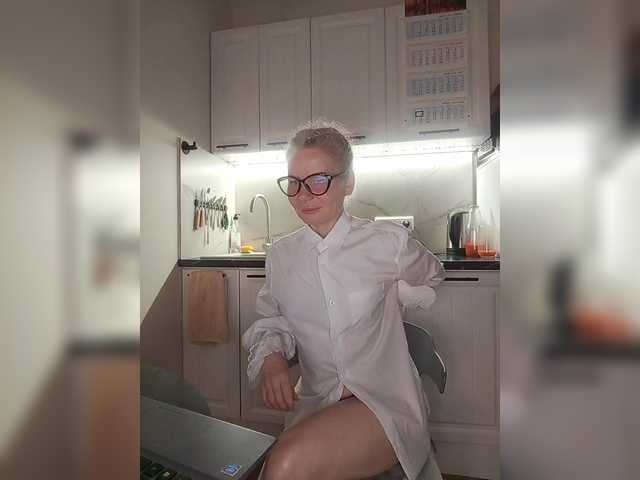 miss-1m live cam on BongaCams