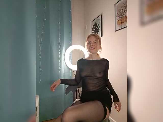 miss-1m live cam on BongaCams