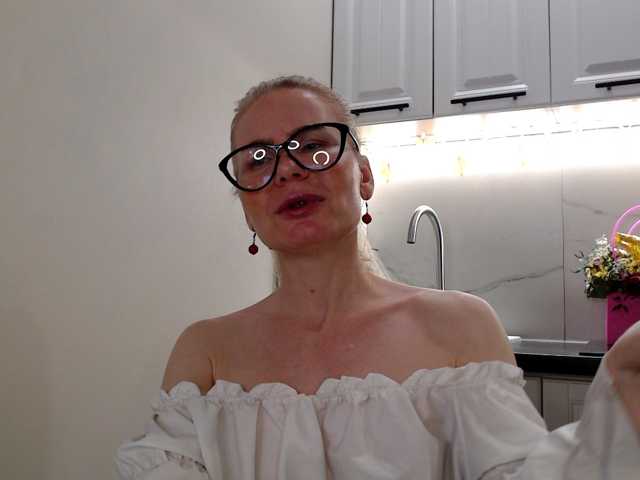 miss-1m live cam on BongaCams