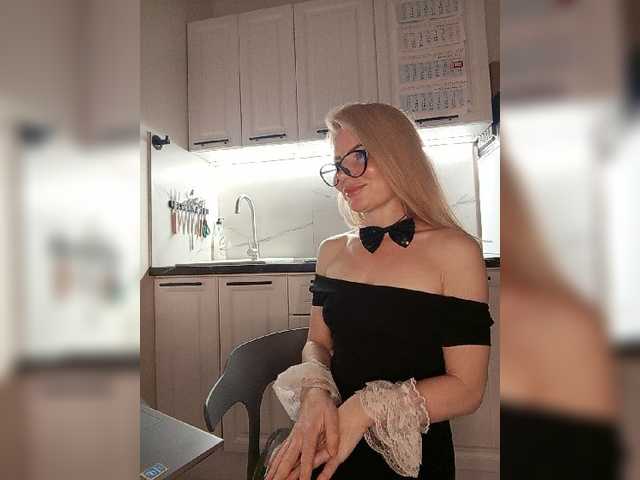 miss-1m live cam on BongaCams