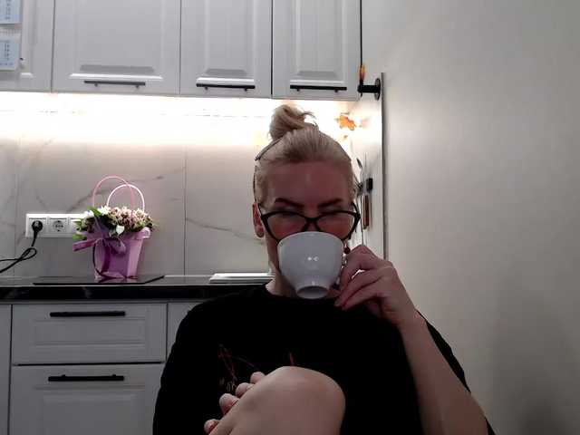 miss-1m live cam on BongaCams