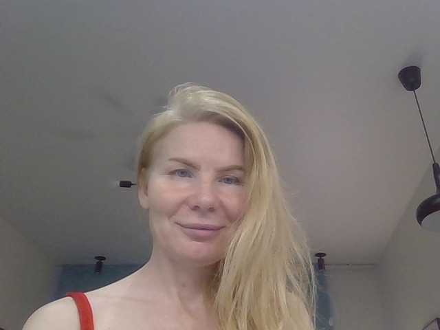 miss-1m live cam on BongaCams