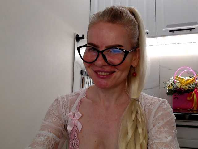 miss-1m live cam on BongaCams