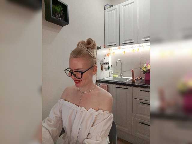 miss-1m live cam on BongaCams