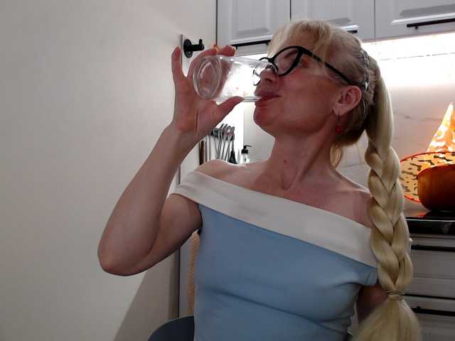 miss-1m live cam on BongaCams