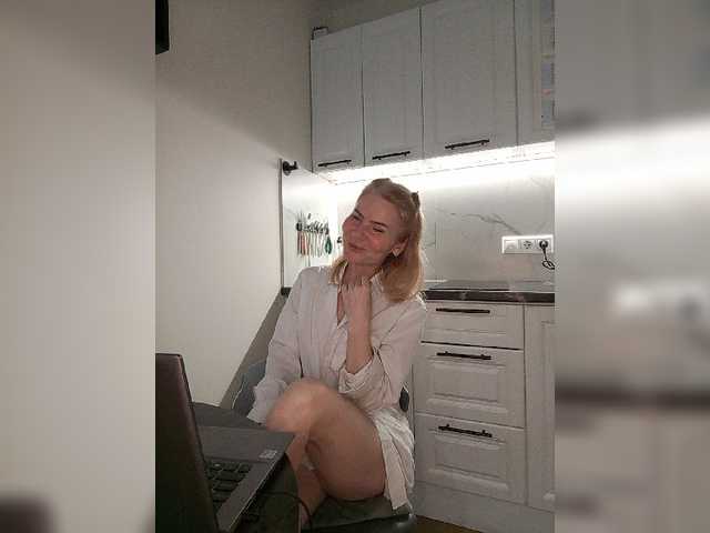 miss-1m live cam on BongaCams