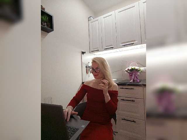miss-1m live cam on BongaCams