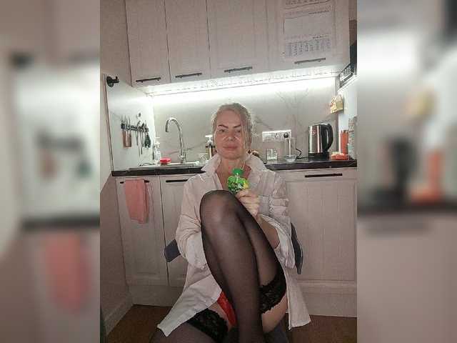 miss-1m's BongaCams show and profile