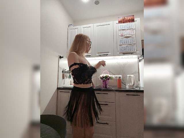 miss-1m live cam on BongaCams