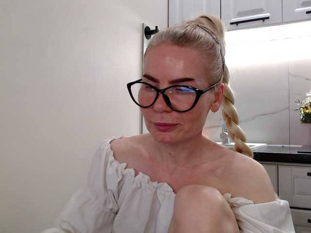 miss-1m live cam on BongaCams