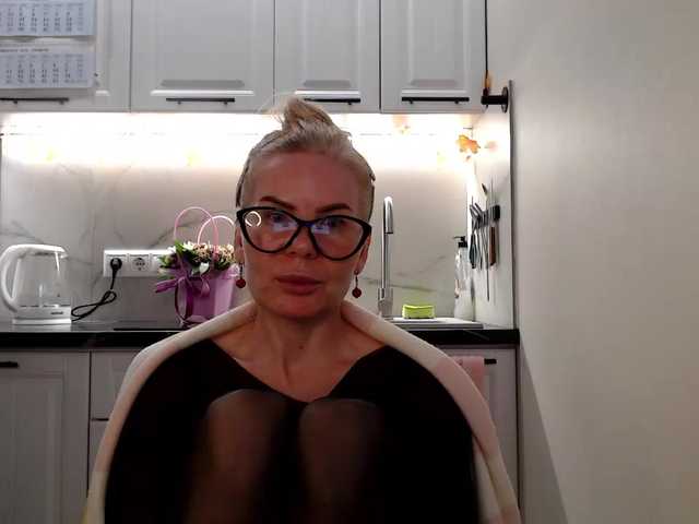 WomenS — live female cam