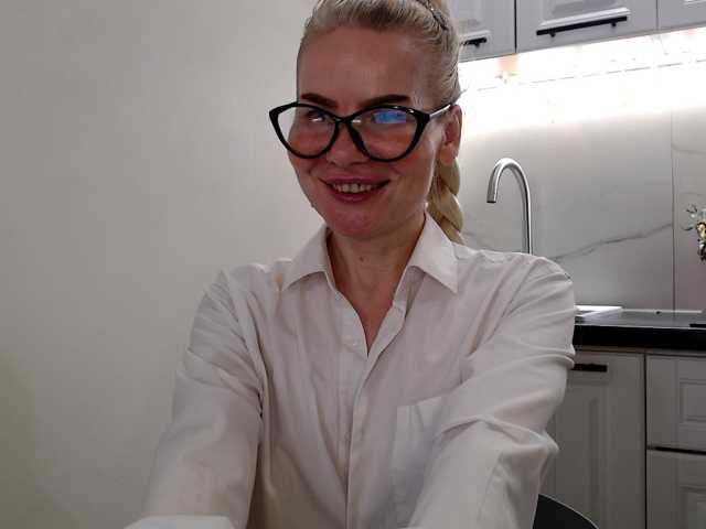 miss-1m live cam on BongaCams