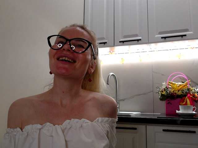 WomenS live cam preview