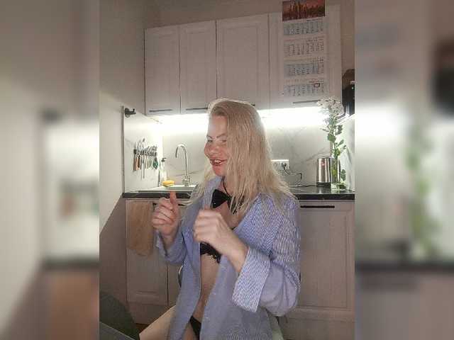 miss-1m live cam on BongaCams