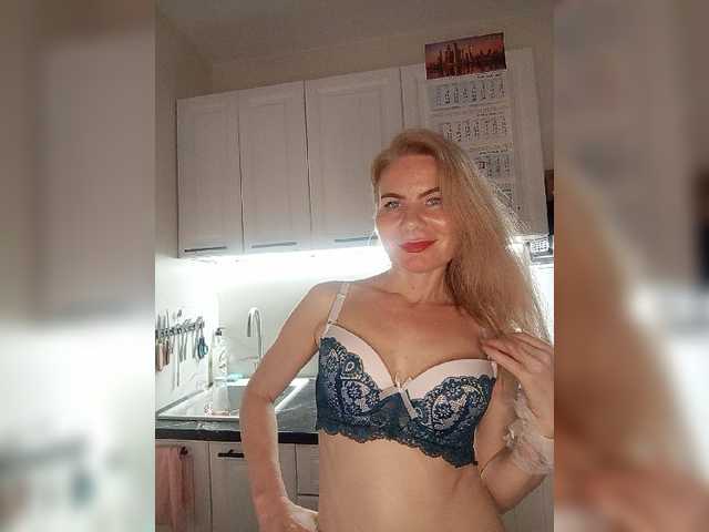 miss-1m live cam on BongaCams