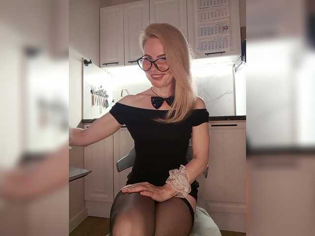Preview of womens