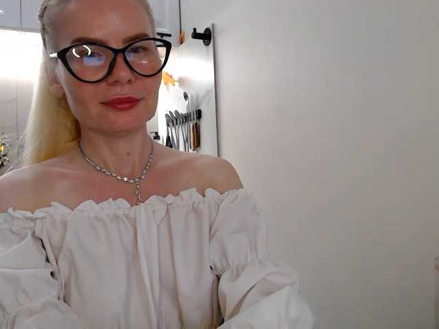 miss-1m live cam on BongaCams