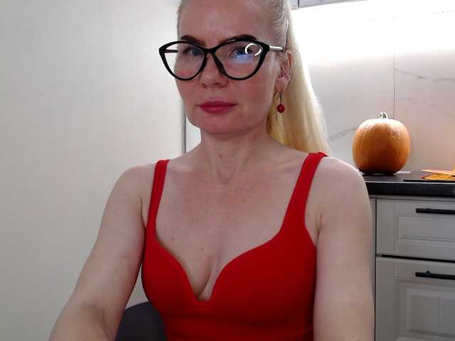 WomenS live cam preview