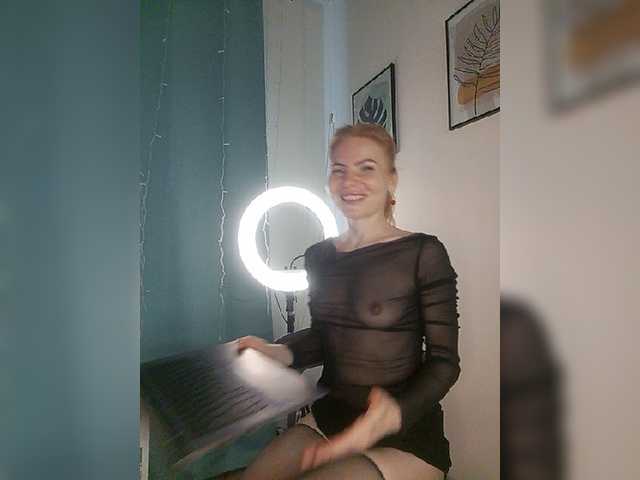 miss-1m live cam on BongaCams