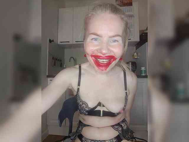 CheapSlutOnline webcam