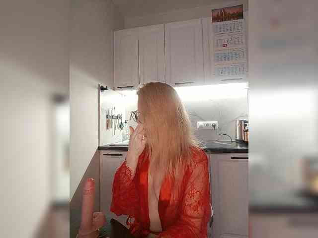 WomenS webcam