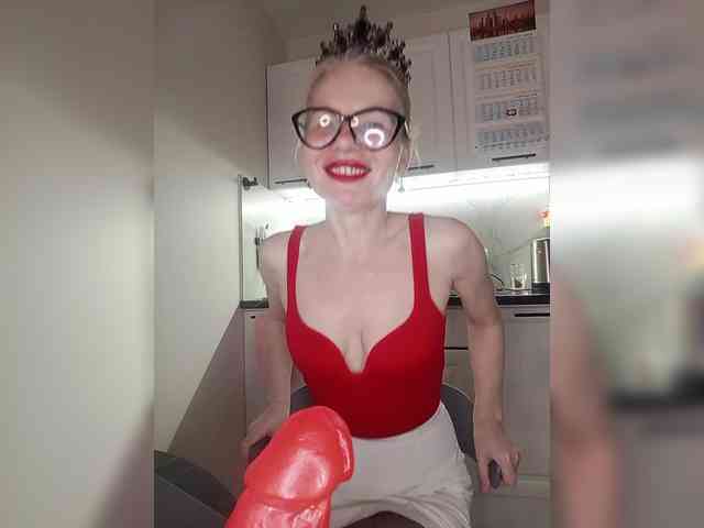 CheapSlutOnline webcam