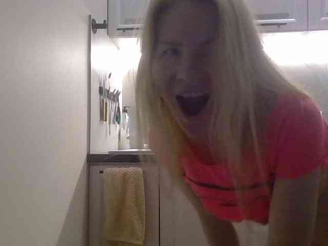WomenS webcam