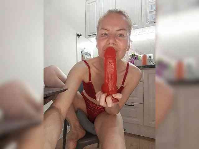 WomenS webcam