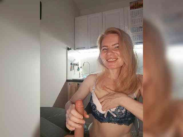 WomenS webcam
