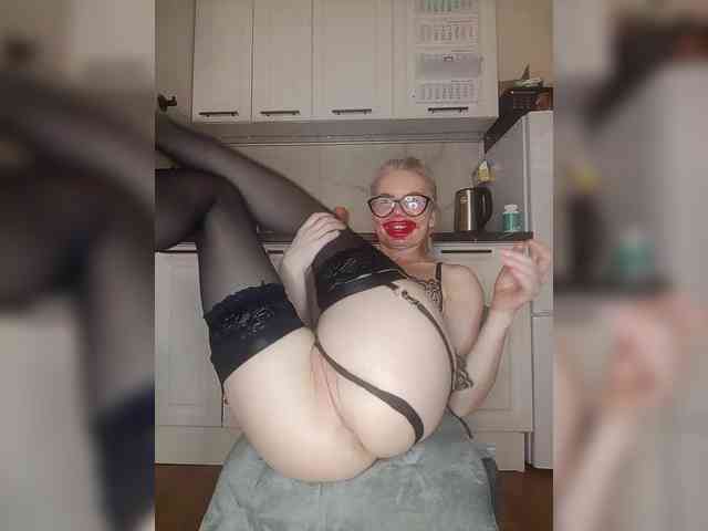 miss-1m Live Webcam on BongaCams