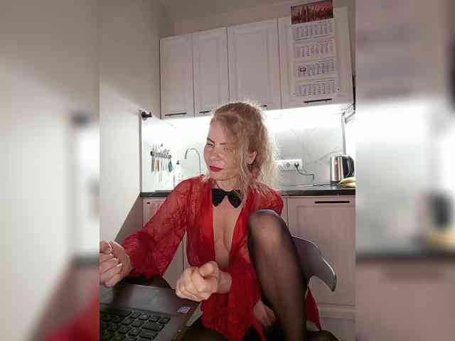 WomenS webcam