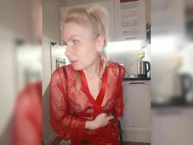 CheapSlutOnline webcam