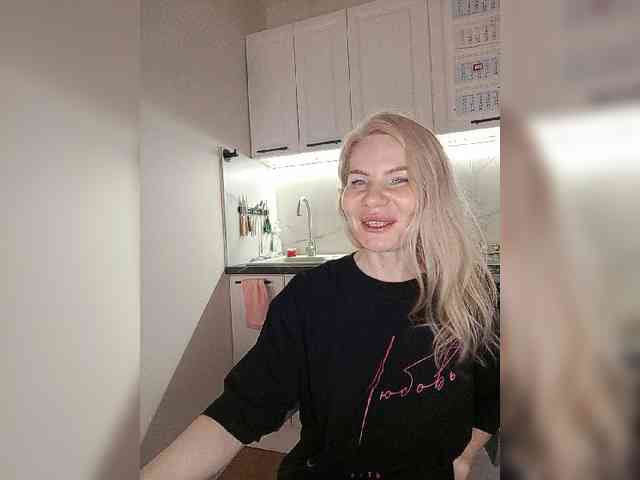 MrMrsLoungeSexBar webcam