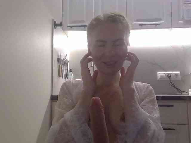 WomenS webcam