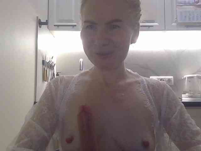 WomenS webcam
