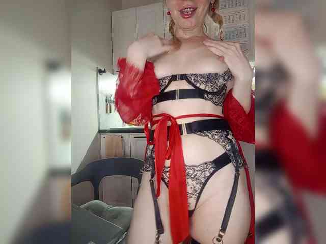 CheapSlutOnline webcam