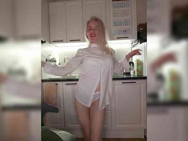 WomenS webcam