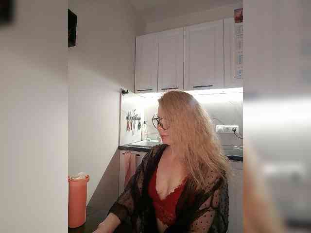 chat naked Miss-1m