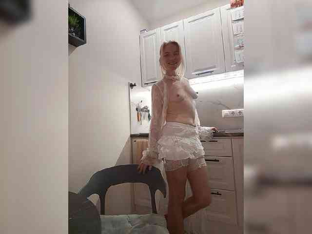 WomenS webcam