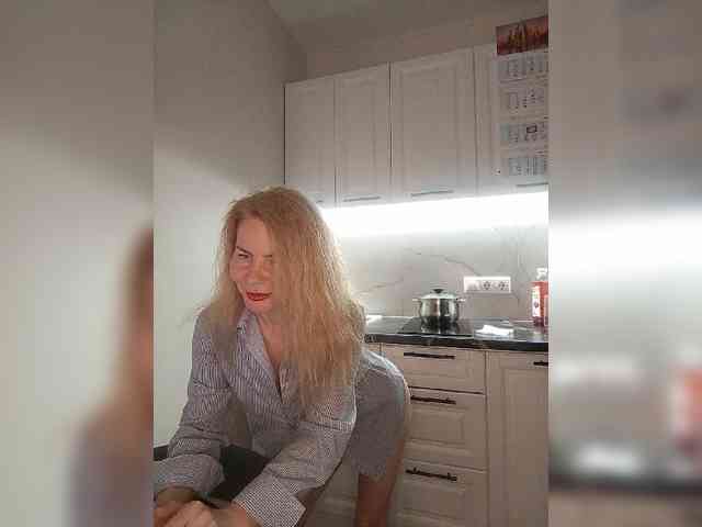 WomenS webcam