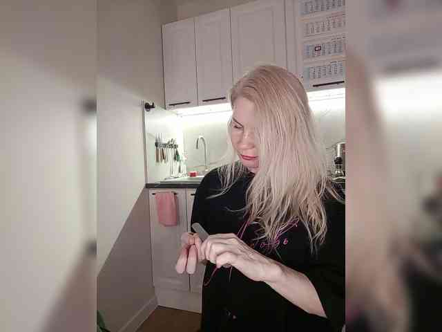 MrMrsLoungeSexBar webcam