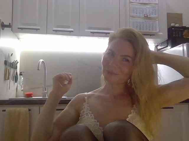 WomenS webcam