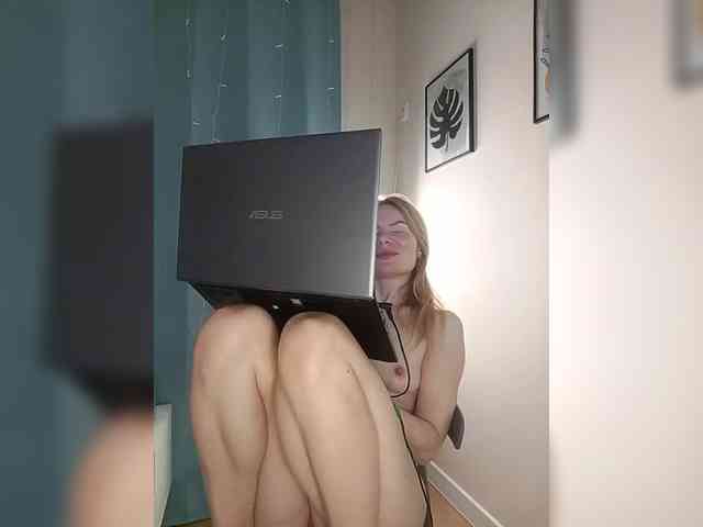 Model: WomenS