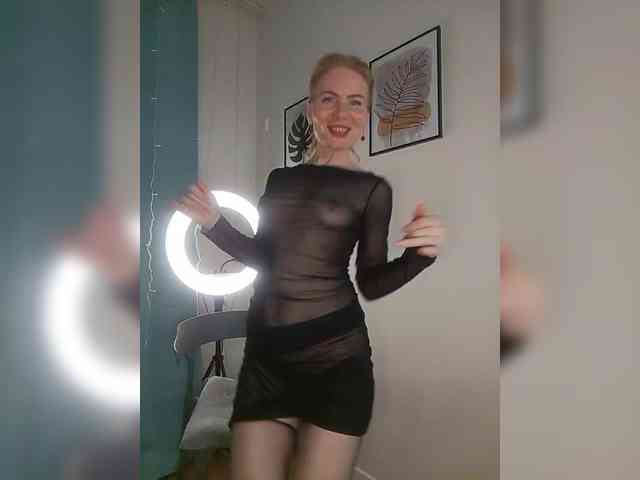 WomenS webcam