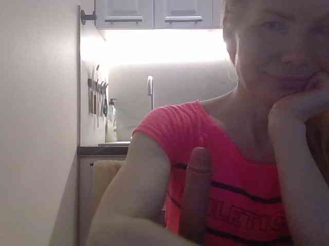 WomenS webcam