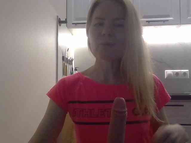 WomenS webcam